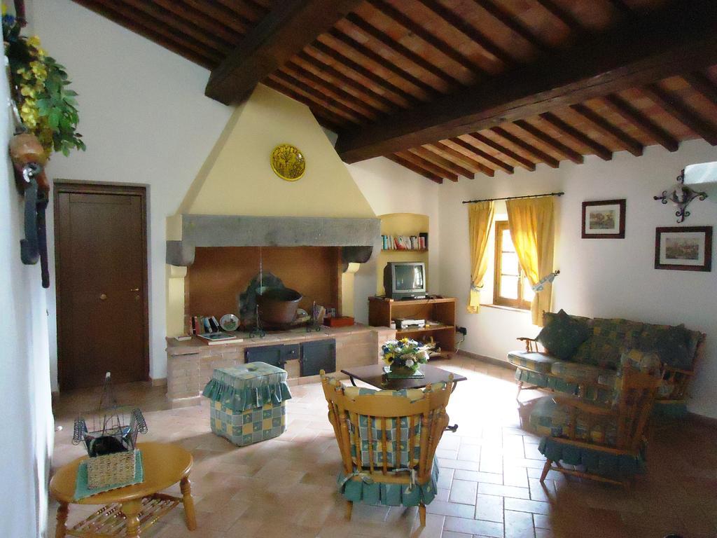 Il Borgo Di Montereggi Villa Limite Oda fotoğraf